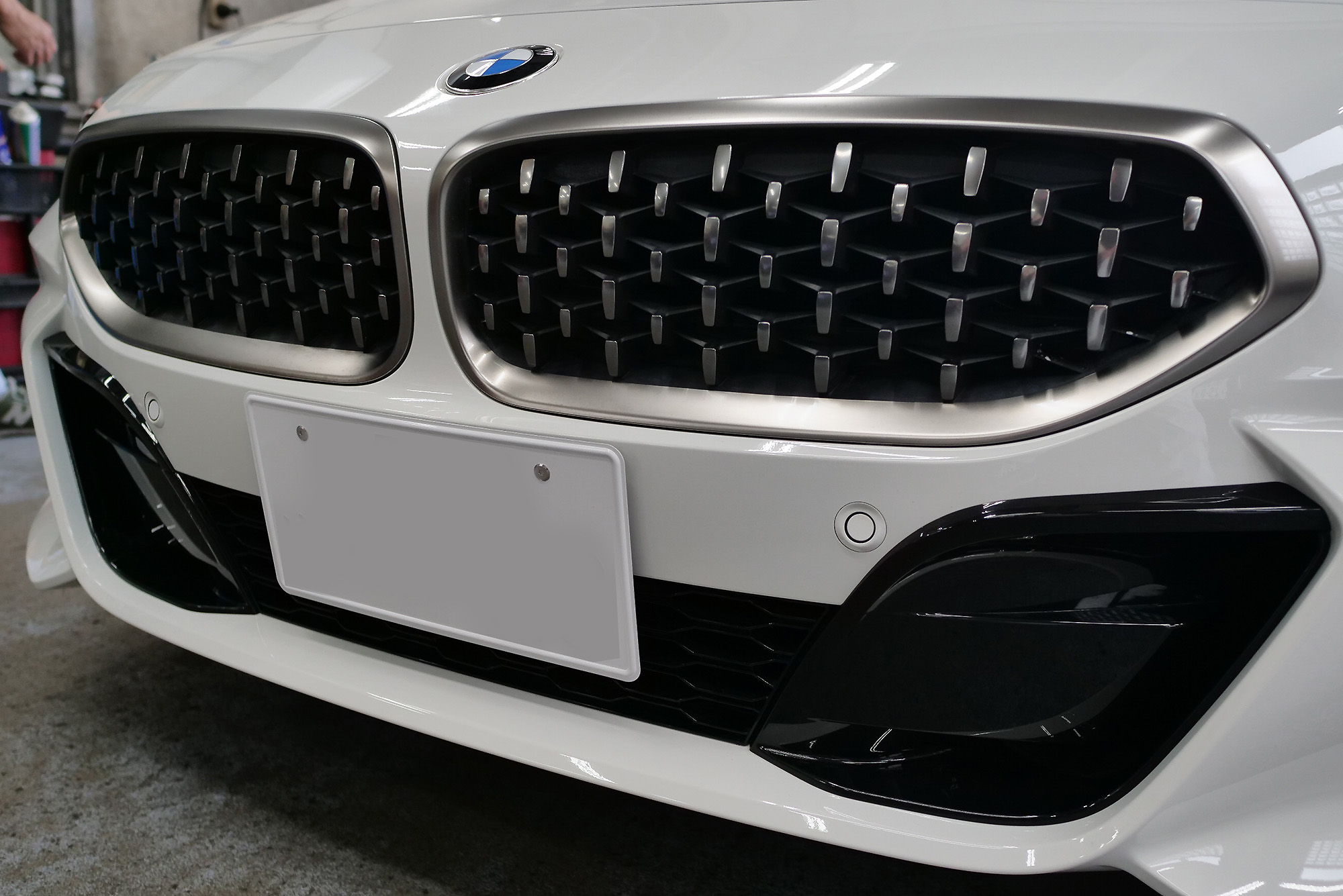 まずはちょっとしたところからオシャレに決めたいBMWドレス