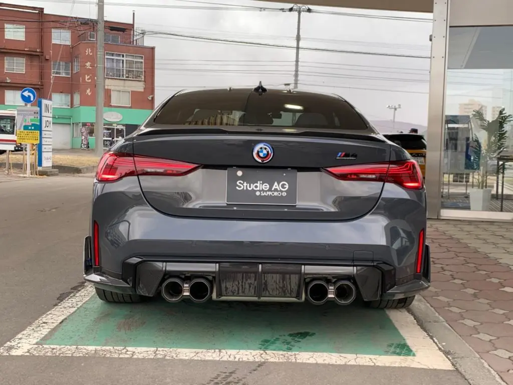 革命的なテールランプ♪BMW M4 CSL用レーザーテールランプインストール 