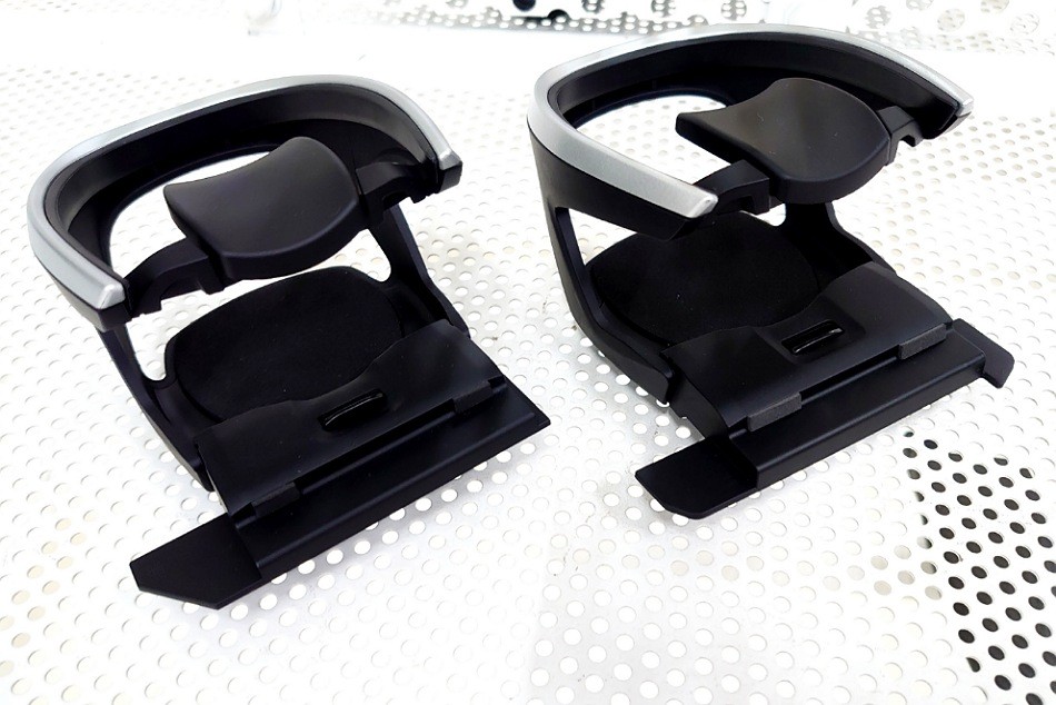 Studie Cup HolderX3/X4(G01/F97、G02/F98)の右ハンドル車両用