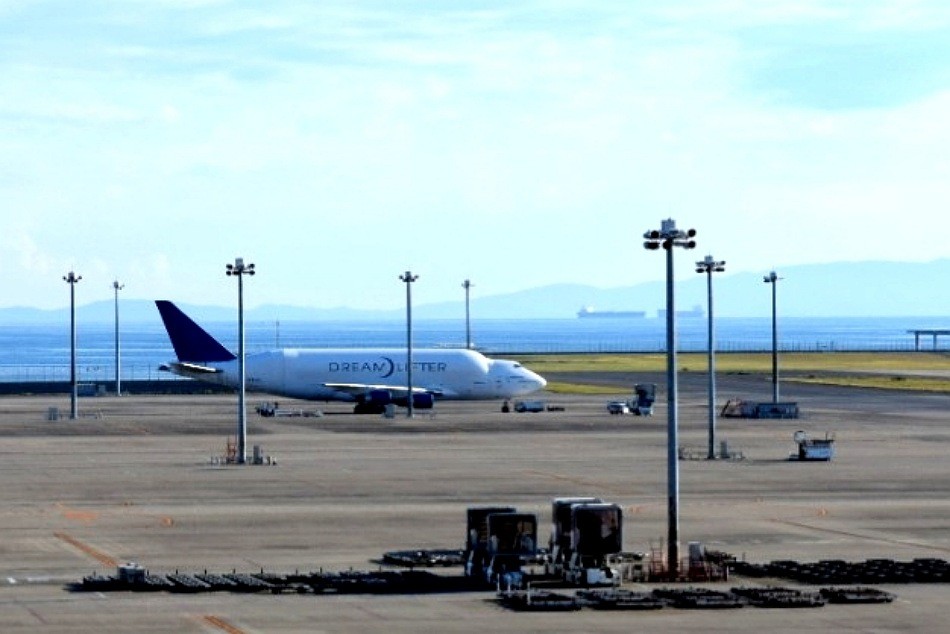 中部国際空港ドリームリフター