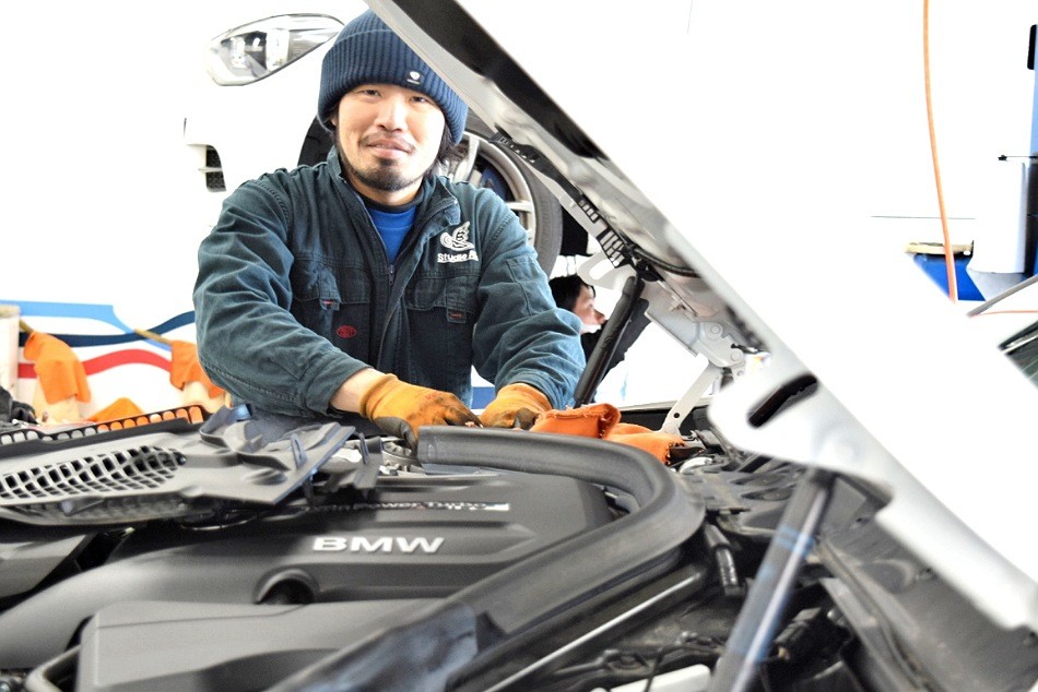 車高調整式サスペンション取付中