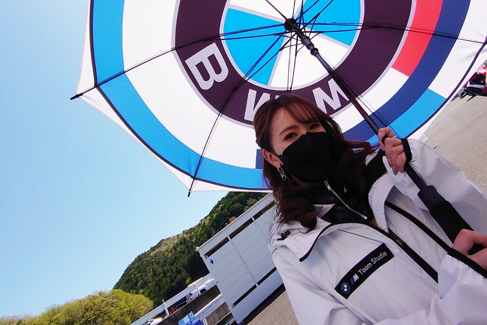 BMW Team Studie 朝比奈果歩