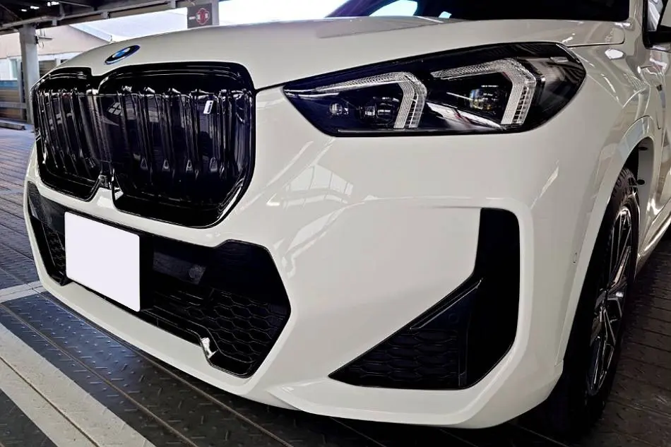 BMW U11 iX1もブラックキドニーグリルでキリっと引き締まりました 