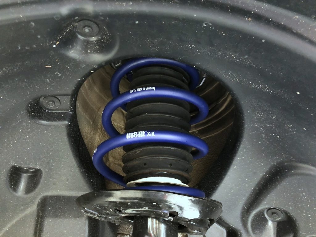 Studie BMW Tuning Salon de Studie AG +FUKUOKA- BMW 2シリーズ F44 STP3 DIXCEL SR3 CPM