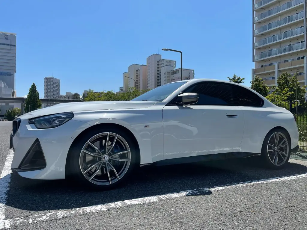 BMW G42/M240にMパフォーマンストランクスポイラーをお取付け