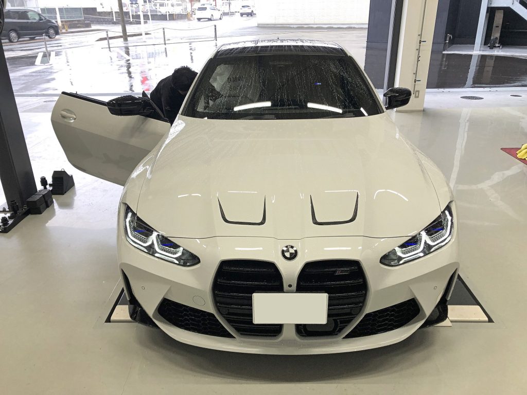 九州のBMW専門店スタディ福岡。BMW G82M4にYUPITERUドライブレコーダー・レーダー探知機をお取付です!BMWにドライブレコーダー取付するならスタディでしょ!