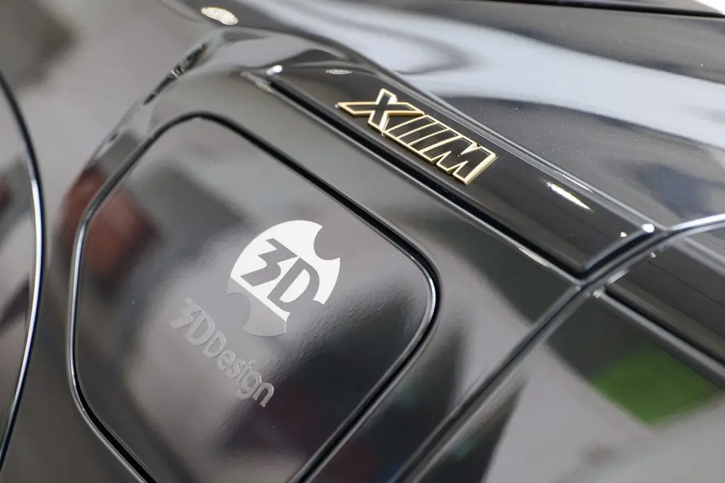 BMW最高峰の一台、3DデザインデモカーのBMW G09 XMが横浜に登場