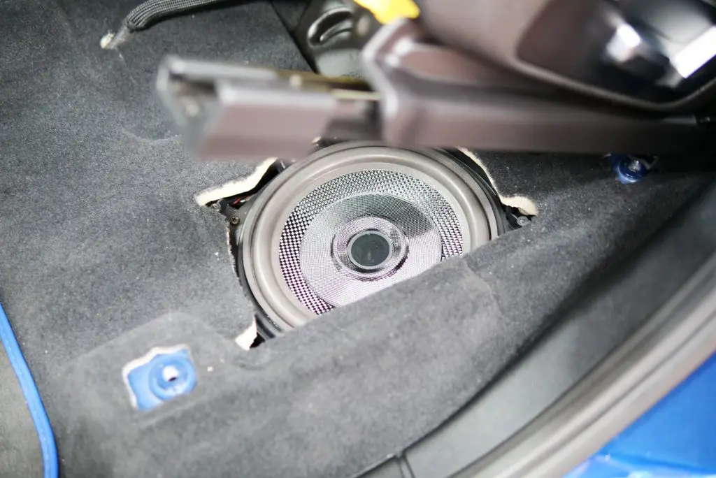 BMW専用トレードインスピーカー「Studie Sound System」でG01X3を最幸