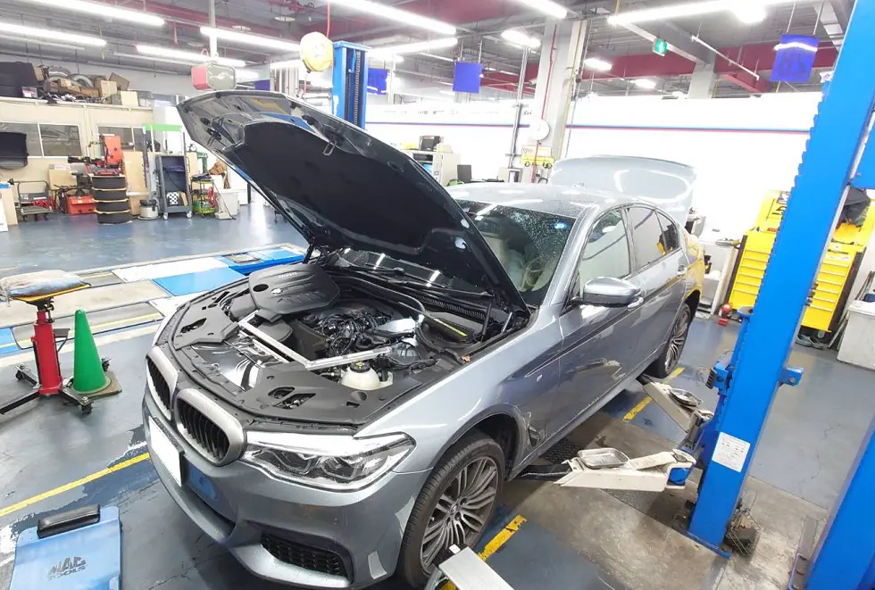 BMW 523d （G31）に迫力のあるエキゾーストサウンドが楽める
