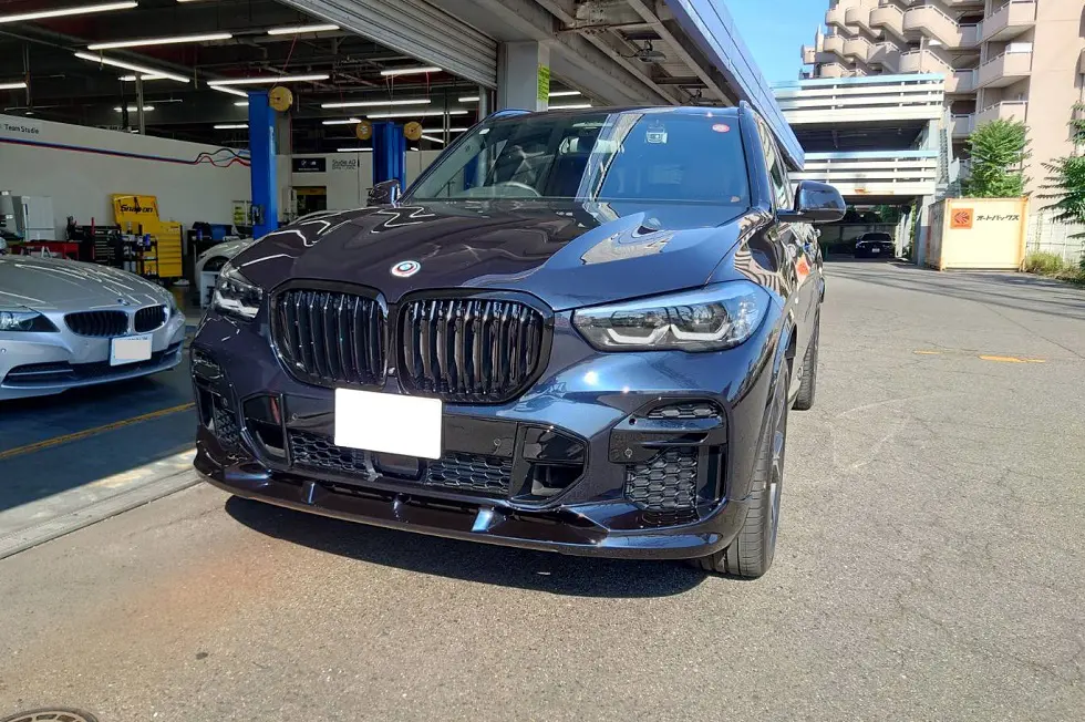 BMW X5にフロント＆リアスポイラーを装着！3DDesign＆BMW純正のコンビ