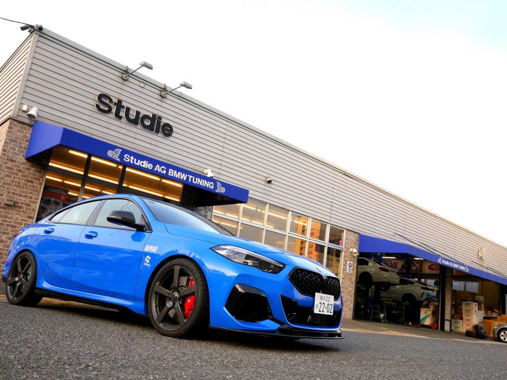 BMW 2シリーズ M235iX スタディ BMW BMW Studie BMW専門店