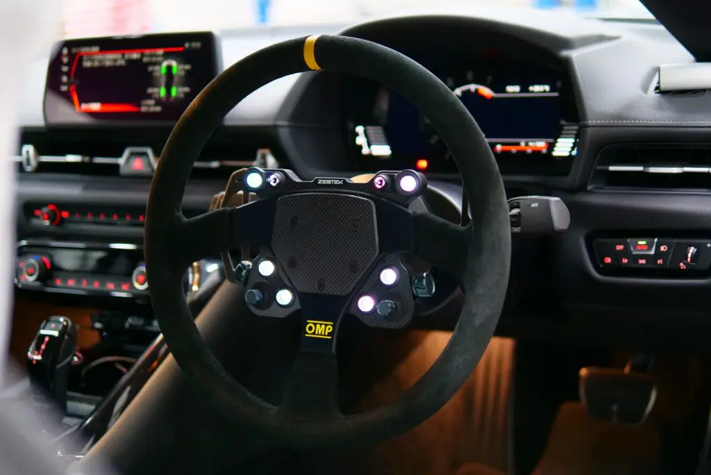 BMWやMINIへの装着も可能な【ZESTEK Racing Steering OEM HUB】をGR