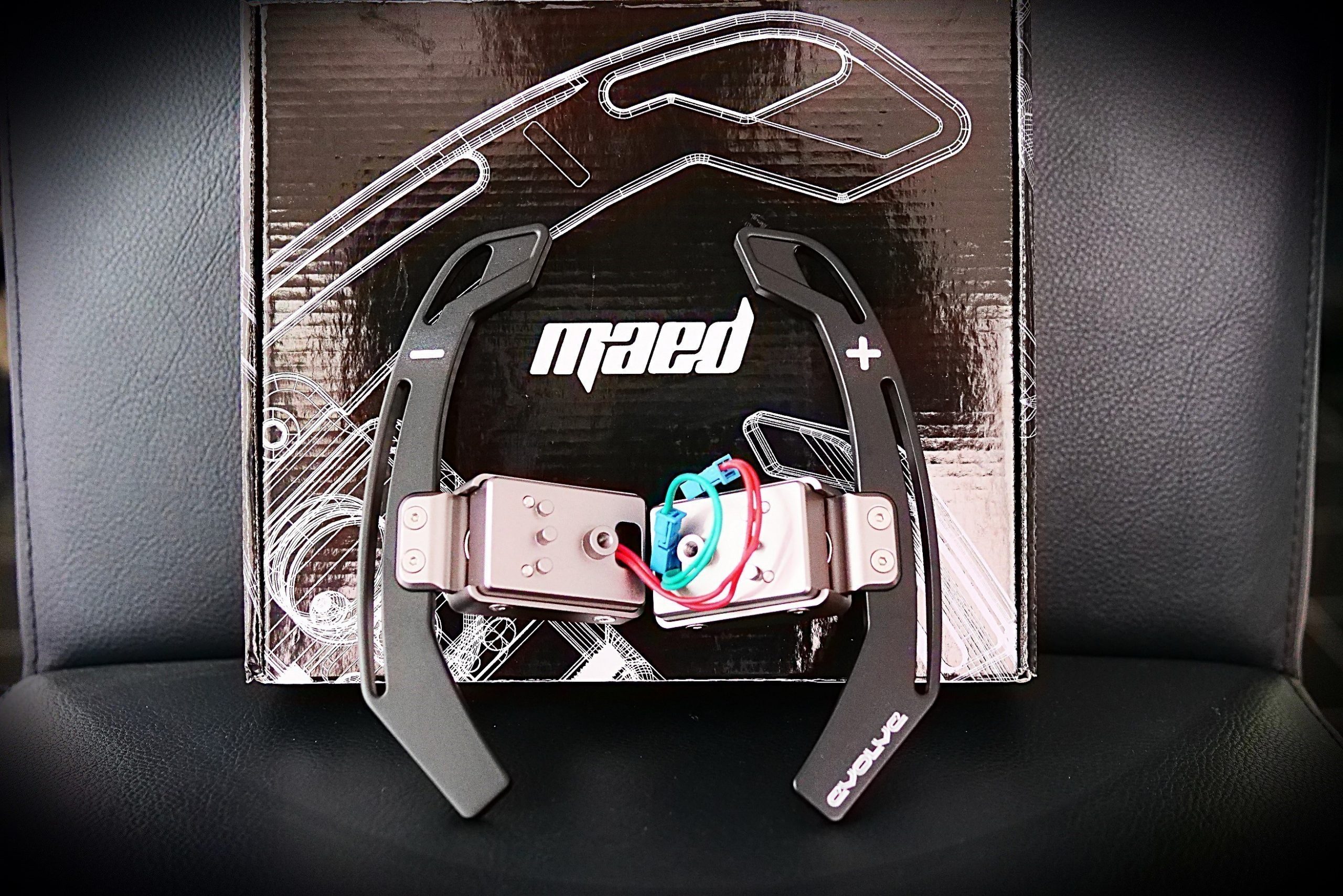 サジッタフレイムLT デルタバリアLT winner 未開封 BMW ALPINA B3に MAED Magnetic Billet Shift Paddlesを装着っ