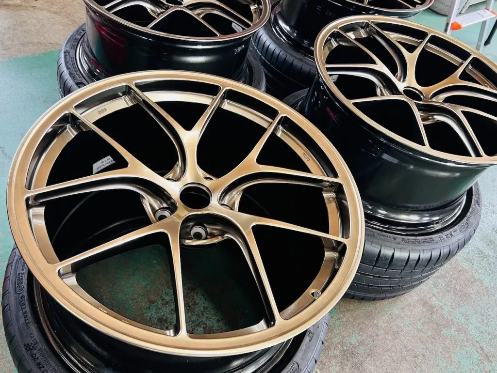 BMW4シリーズG26グランクーペ個性的にエレガントに！BBS RI