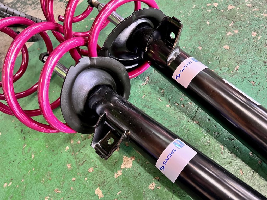 BMW_SACHS_Studie_AG_BMW_SUSPENTION_SACHS_E46_IMG_5835.jpg