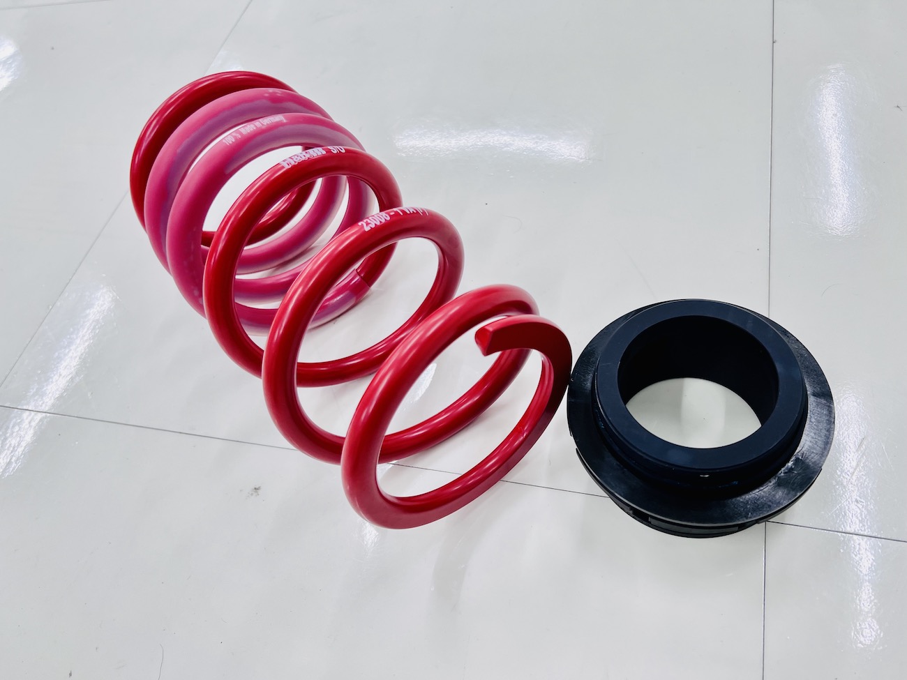 BMWを知り尽くしたH＆Rアジャストスプリングキットをお勧め致し