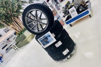 BMW_Studie_AG_NAGOYA_STC03_BMW_Tire_Wheel_SNOW_IMG_4108.jpg