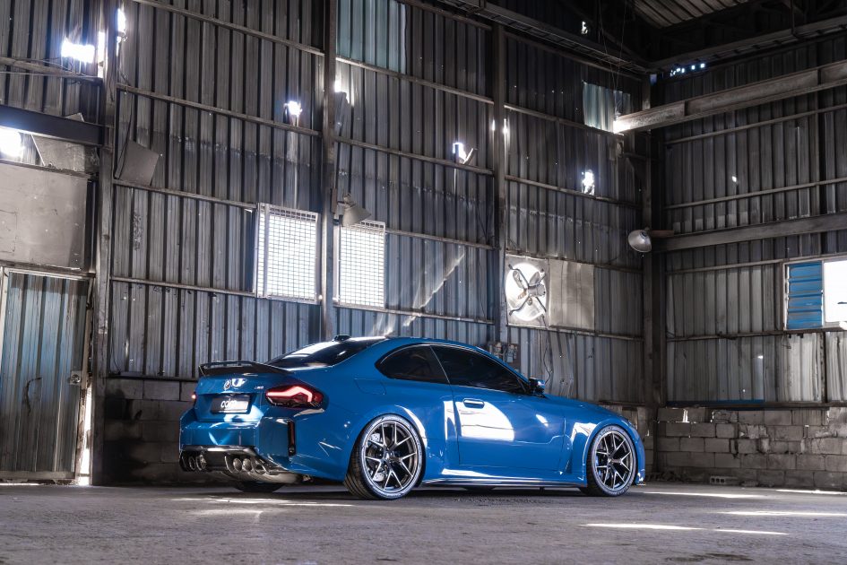 adroの猛進はとどまりません！ BMW M2用 フロントバンパー他、世界デビューします！ | Studie[スタディ]