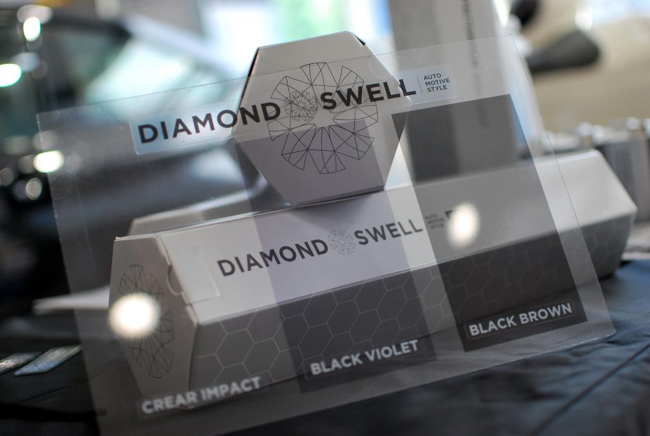 DIAMONDSWELL（ダイヤモンド・スウェル）プロテクションフィルム | Studie[スタディ]