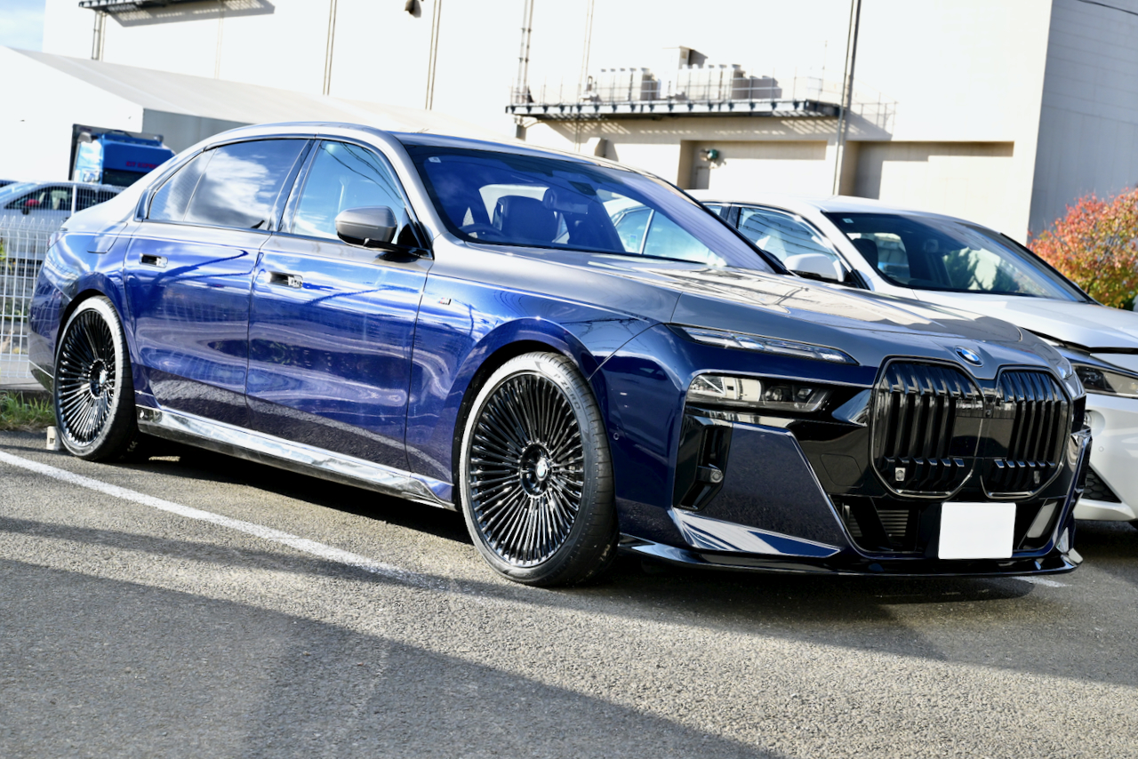 威風堂堂なBMWの威厳が更に増しちゃったっ( @⊿＠; | Studie[スタディ]