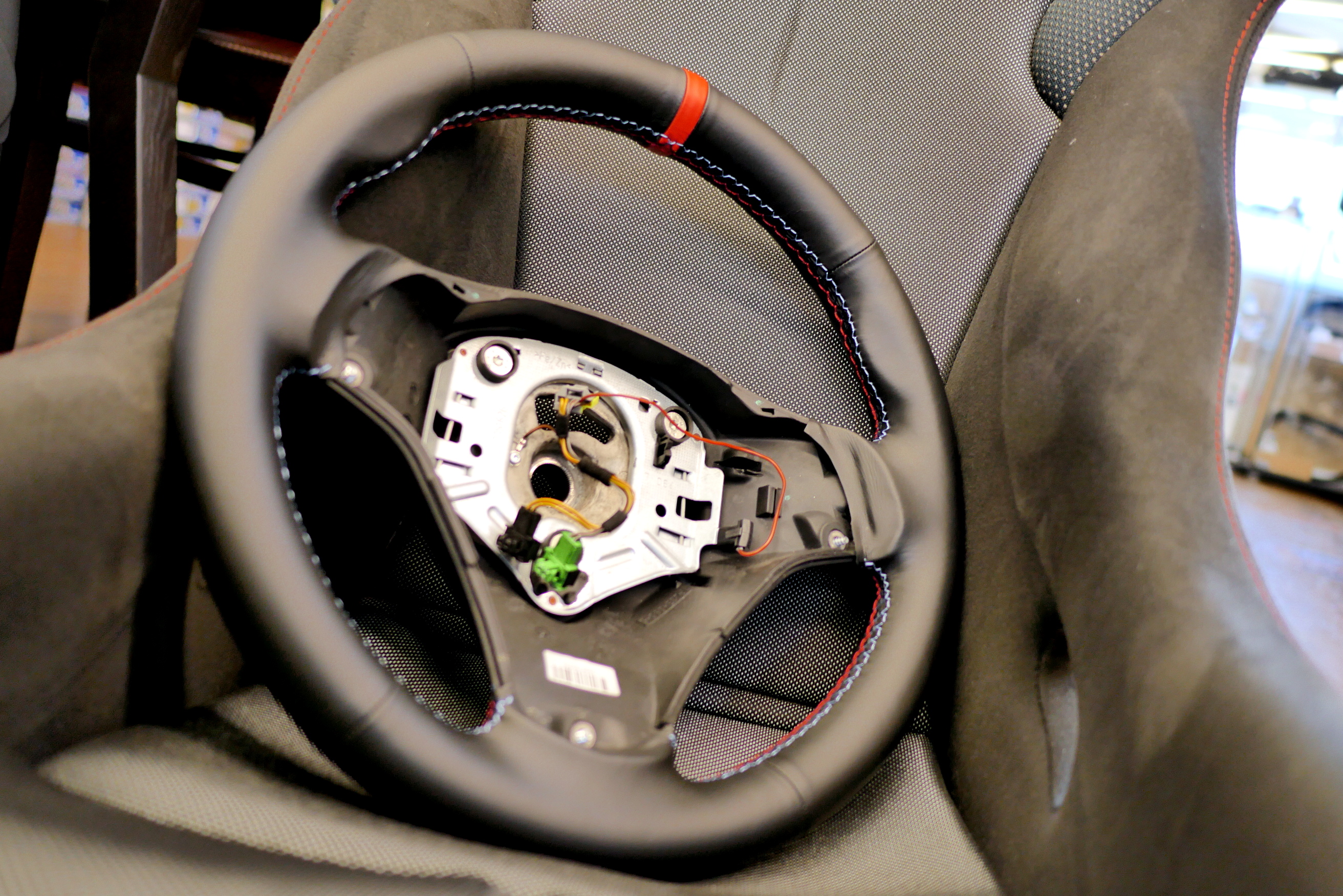 Amazon | TOYOTA/トヨタ純正【G's/ジーズ】本革巻き3本スポーク
