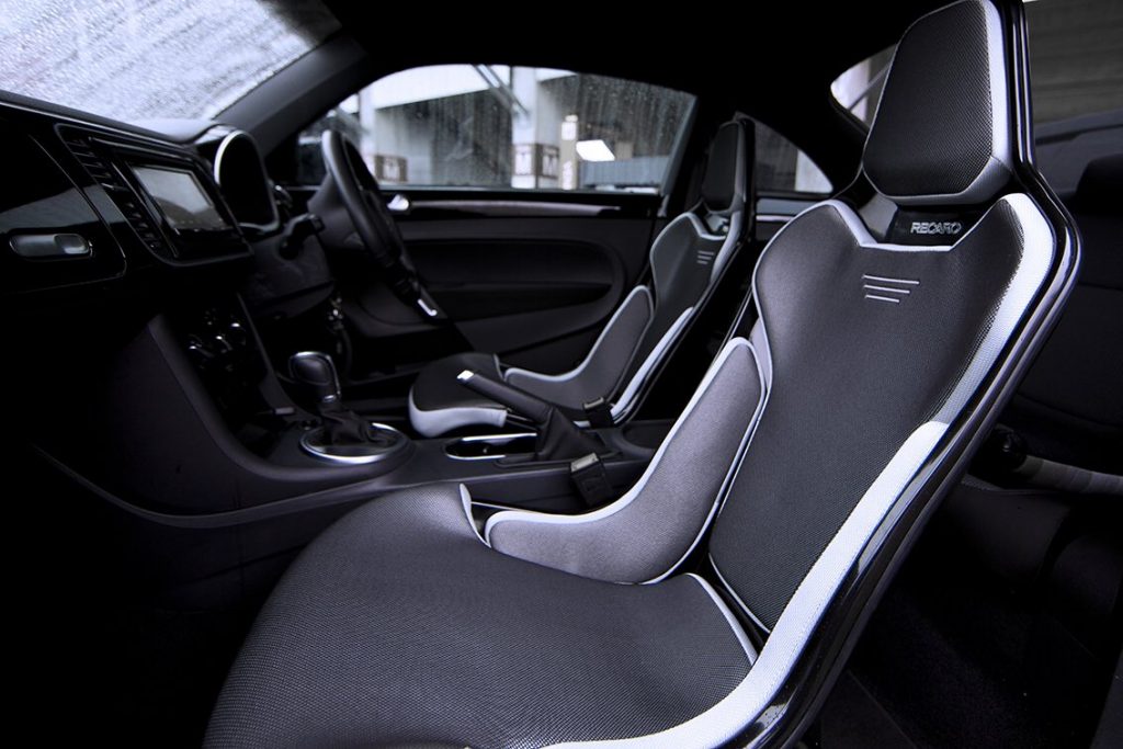 新感覚RECARO RCSシート発売決定！BMWにもバッチリ似合いますよ！ | Studie[スタディ]