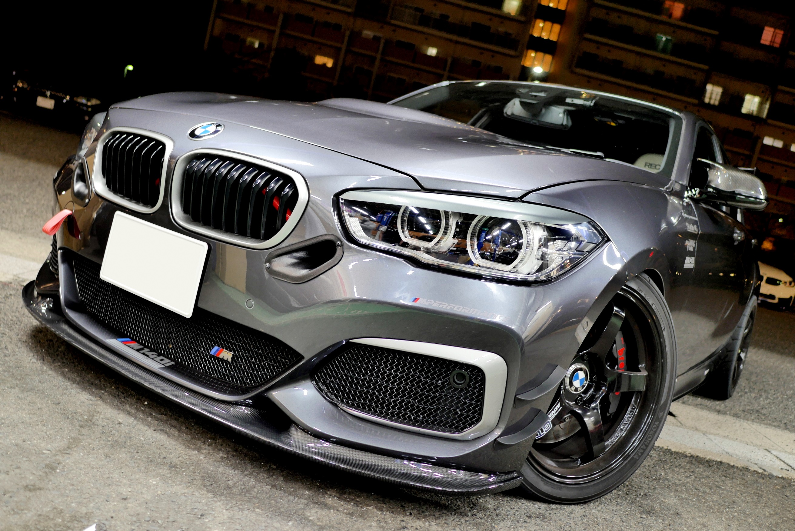 AG503　BMW　F20 1シリーズ　後期　フロントバンパー　白 BMW 1シリーズ用バンパーブレード,F20,f21,m118i,m120i,m135i,m140i,2015-2019