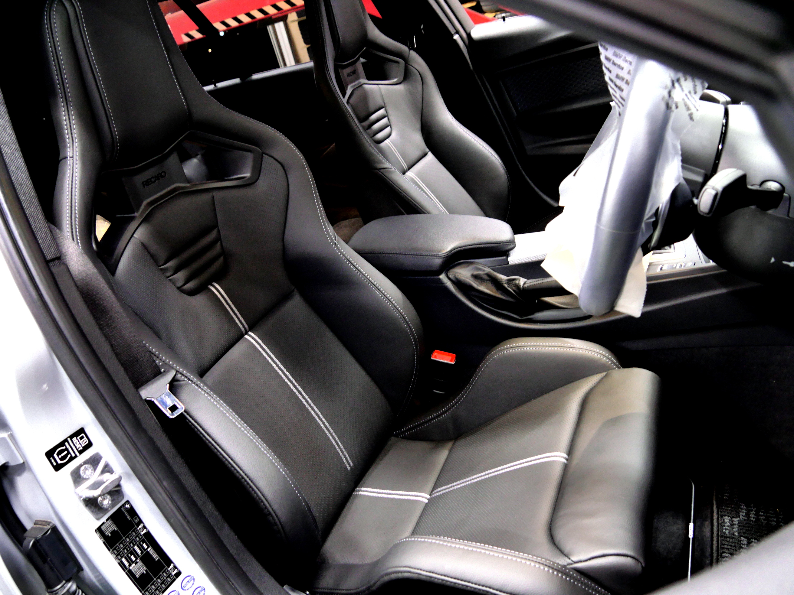 BMWのシート変えるなら！RECAROでしょっ(^_-) | Studie[スタディ]