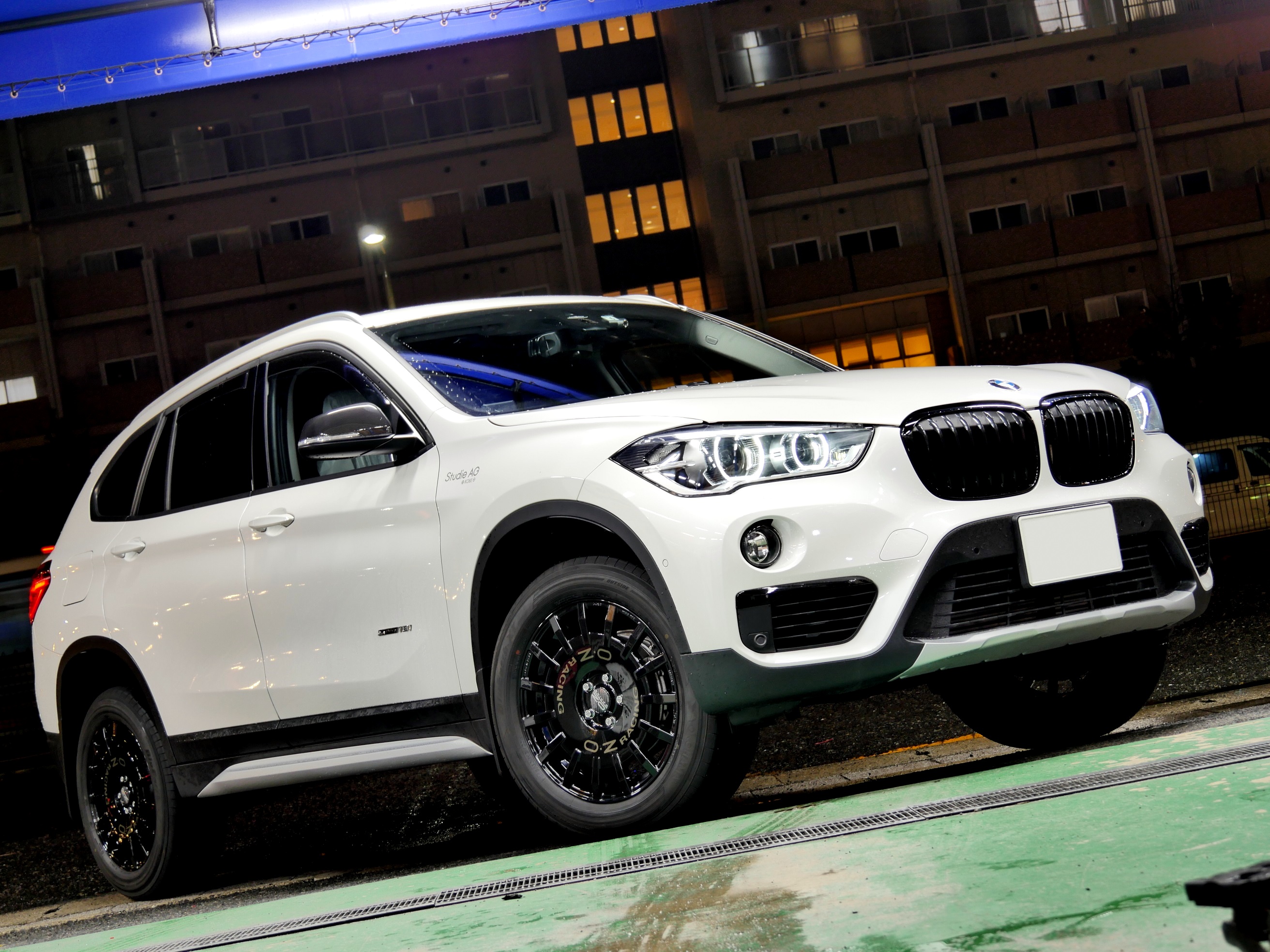 BMW X1 F48 ホイール　③ ラスト1 BMW X1 F48 Black TSW Sebring | Wheel Front