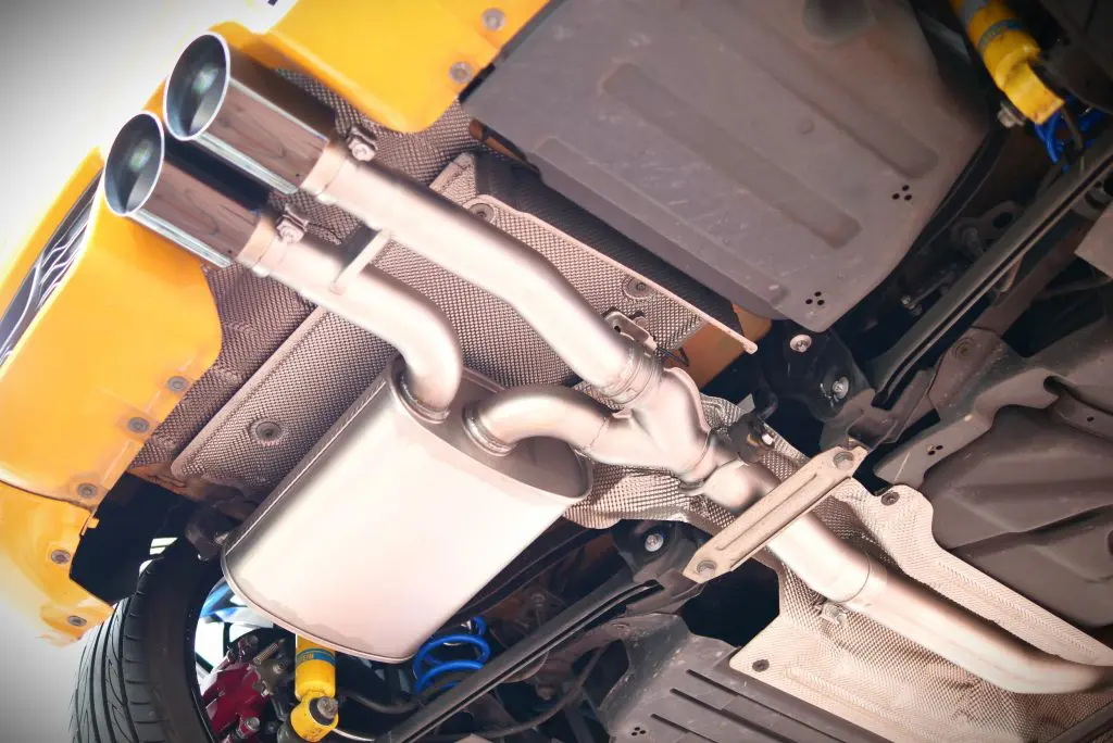 F55 MINI CooperSに快音REMUSスポーツマフラーを装着～！ | Studie