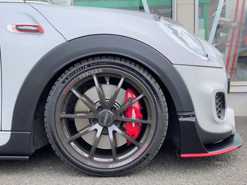 【仙台店 Yさん】GIOMIC（ジオミック）エアロでまとめたBMW MINI F56JCW | Studie[スタディ]