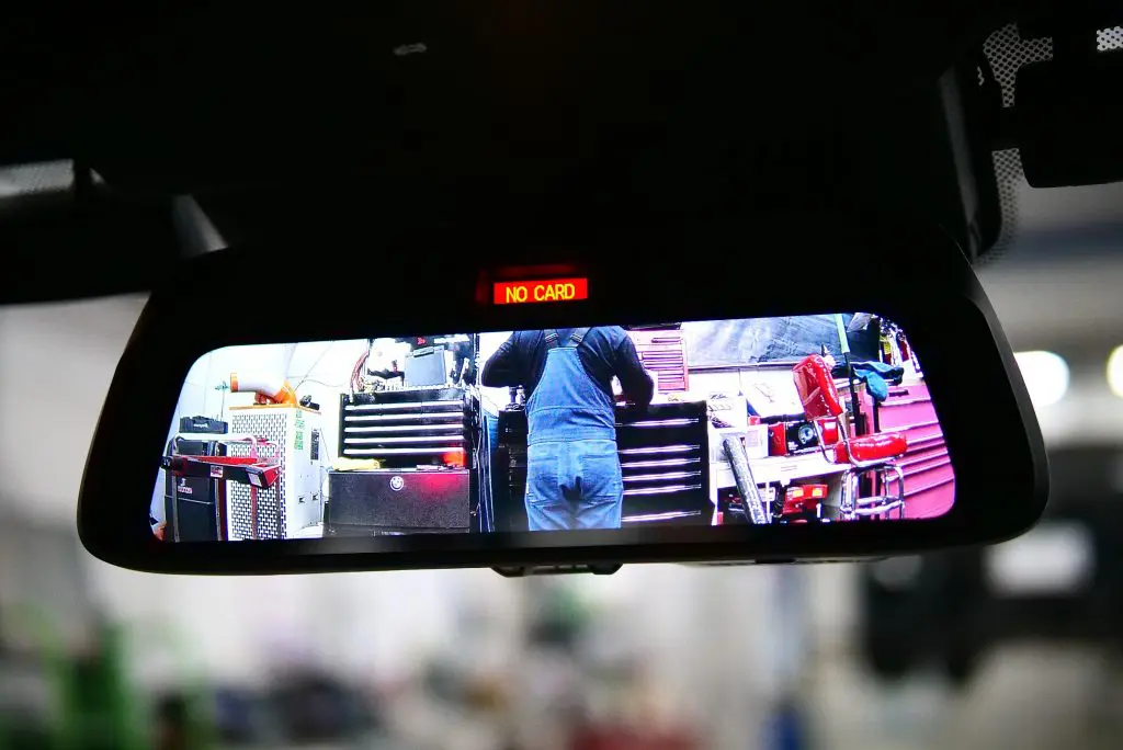今日もどこかでデジタルミラー！F67MINIに【ALPINE DIGITAL MIRROR】を
