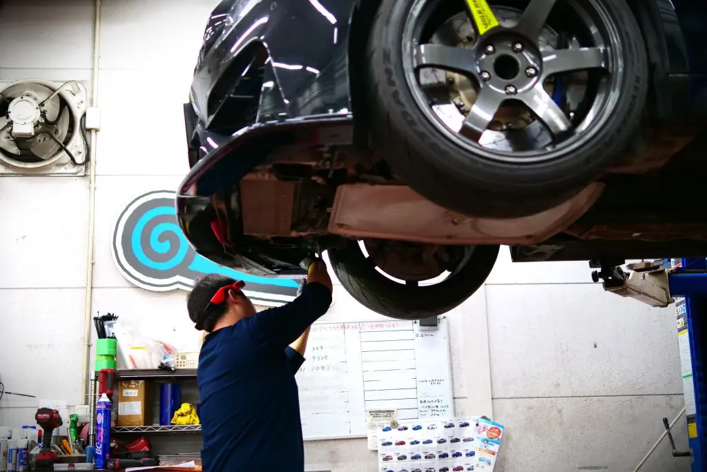 魔王号の【LAPTORR】フロント＆サイドスポイラーをBMW F80M3にっ