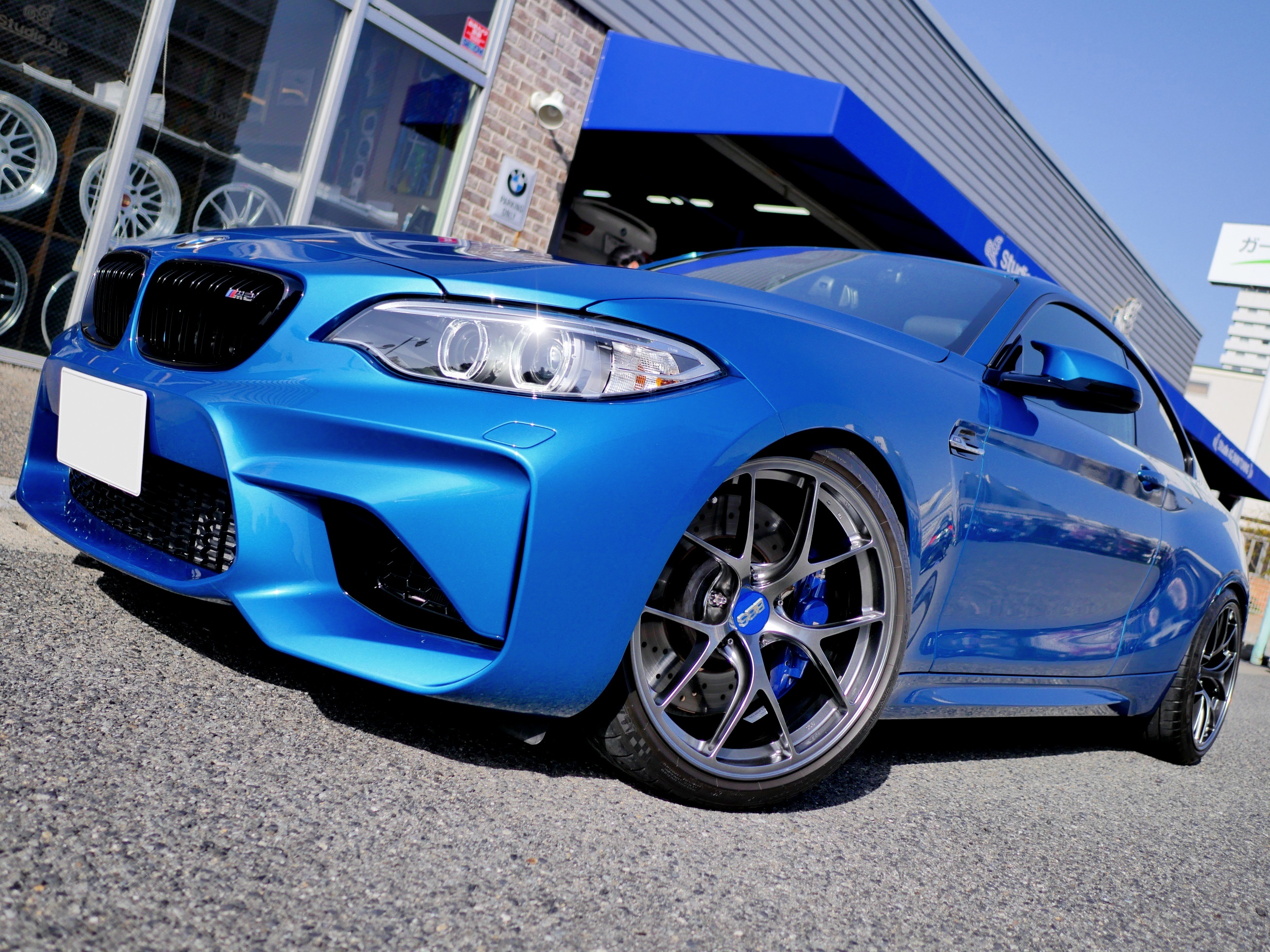 最高峰のロードホイール！超超ジュラルミン鍛造！BBS RI-DをBMW F87 M2 