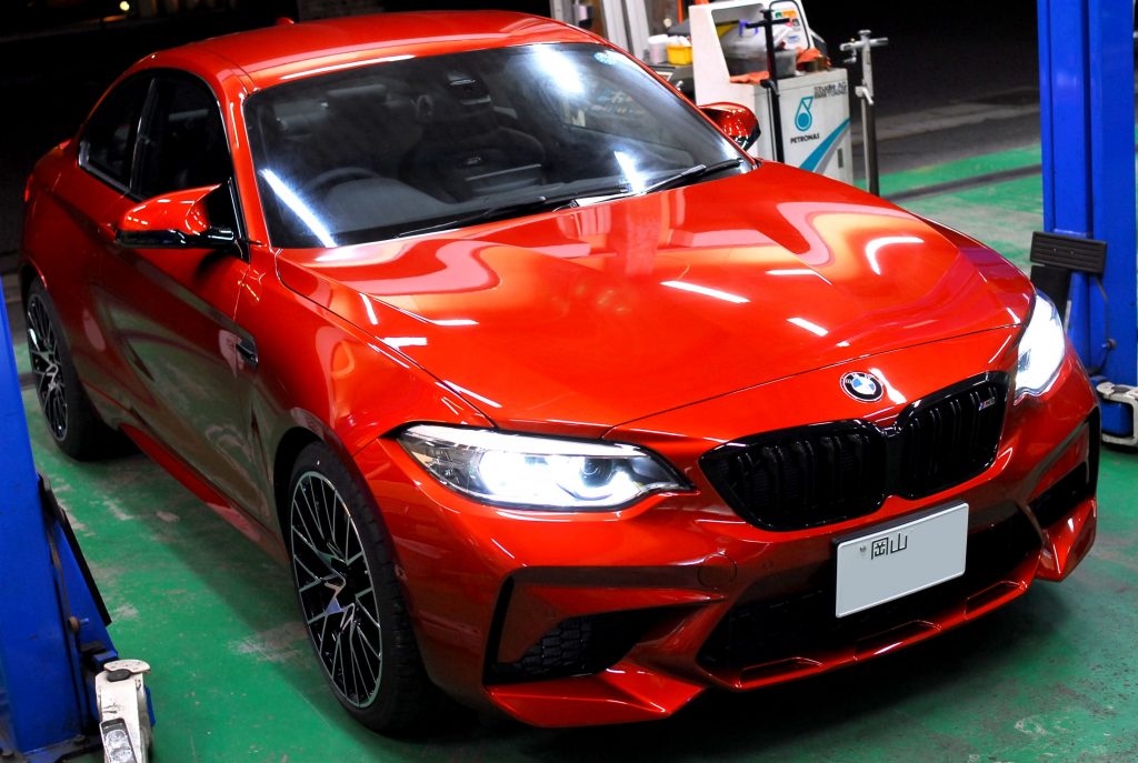Studie Car Sales新車BMW M2 Competitionサンセットオレンジ
