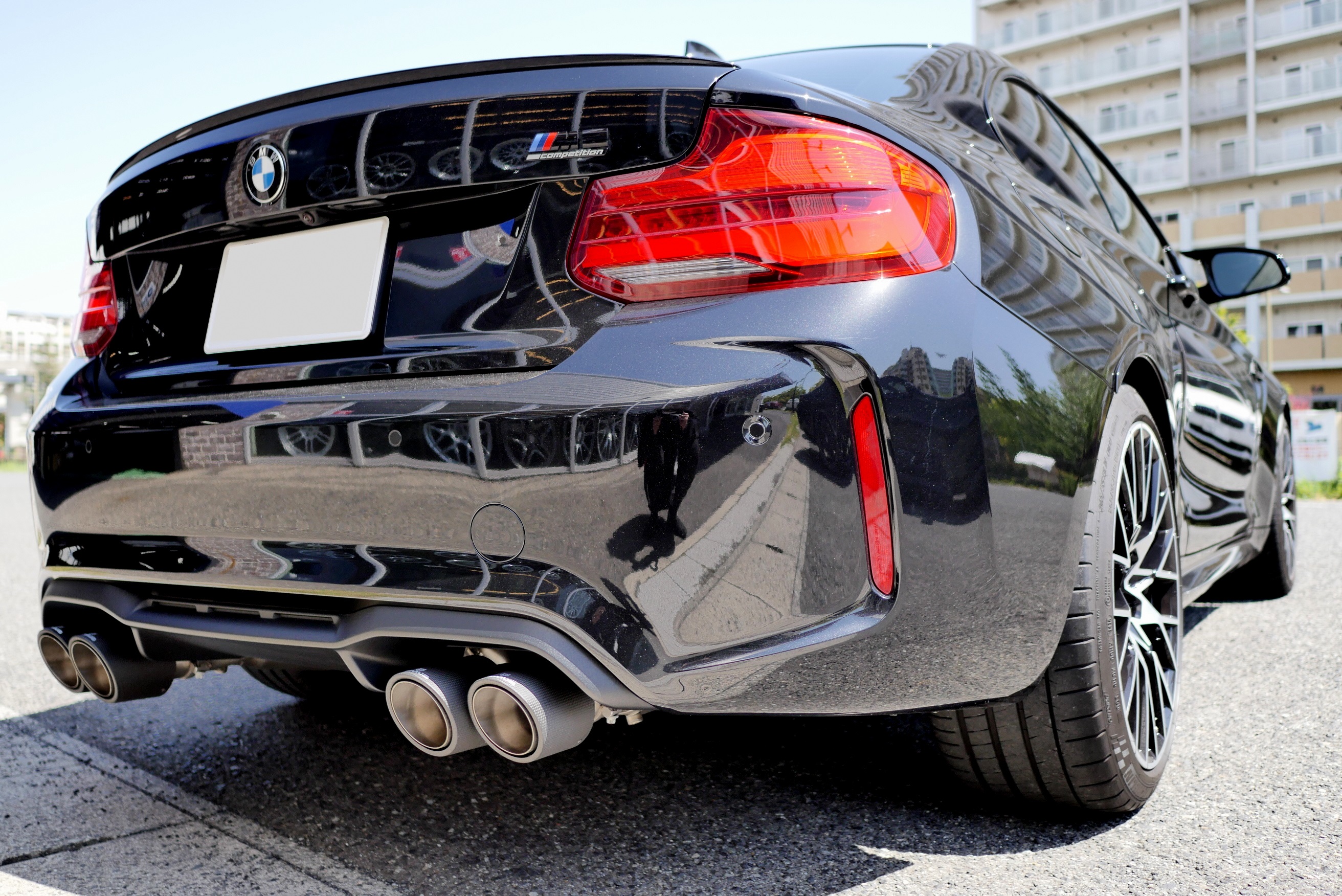 BMW F87 M2 Competitionにオーストリアの狼REMUS！ | Studie[スタディ]