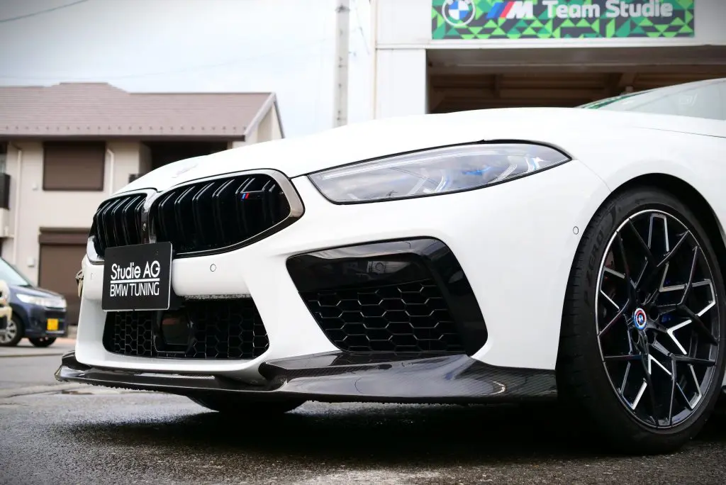 KING of COUPE 【BMW F92M8 Competition】を更にカッコよくブラッシュ