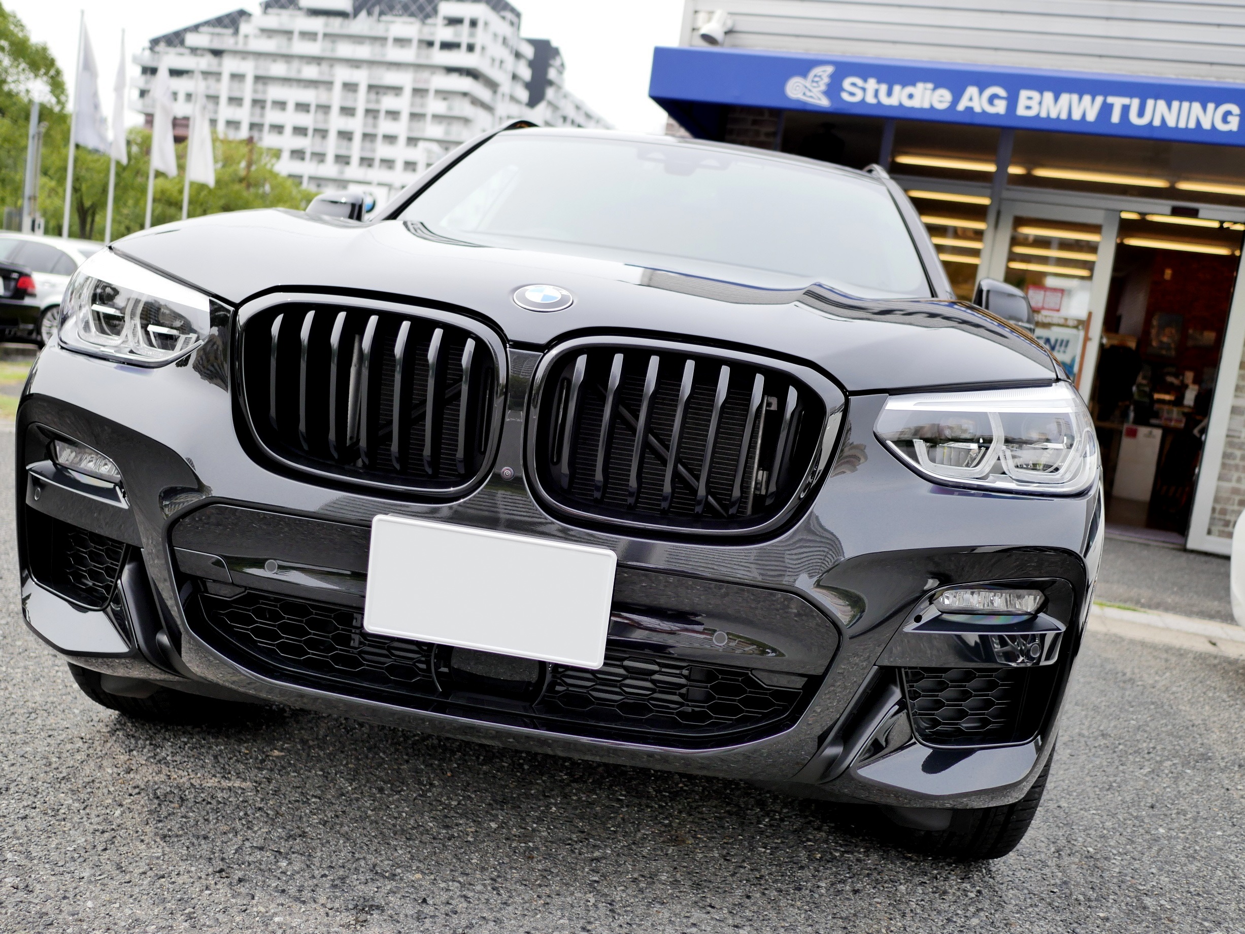 激安セール】 BMW X4 G02 後期LCI 純正グリル i9tmg.com.br