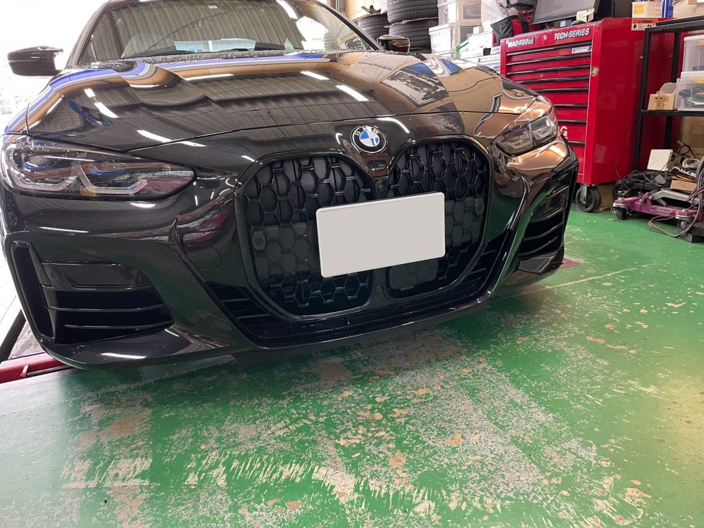BMW G22 M440i!3D Designフロントリップスポイラーで更に鋭さアップ!
