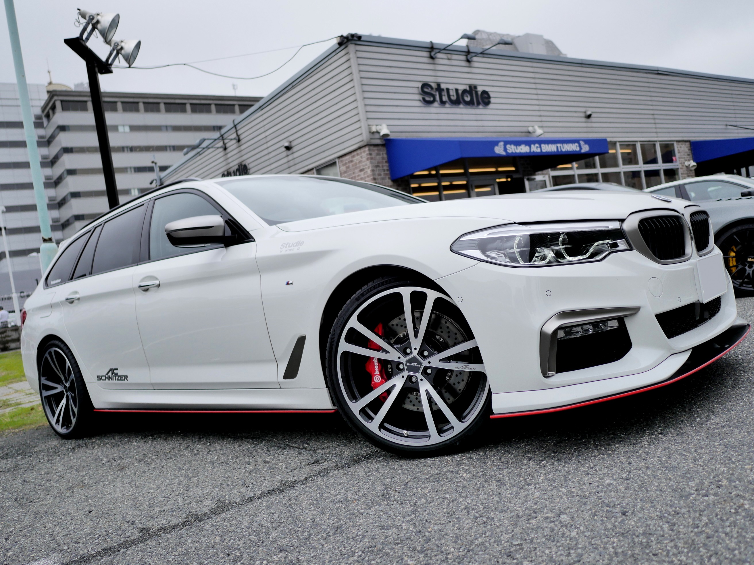 名門AC SCHNITZERのAC3 Flowforming 21インチをBMW G31 540ix Mspに 