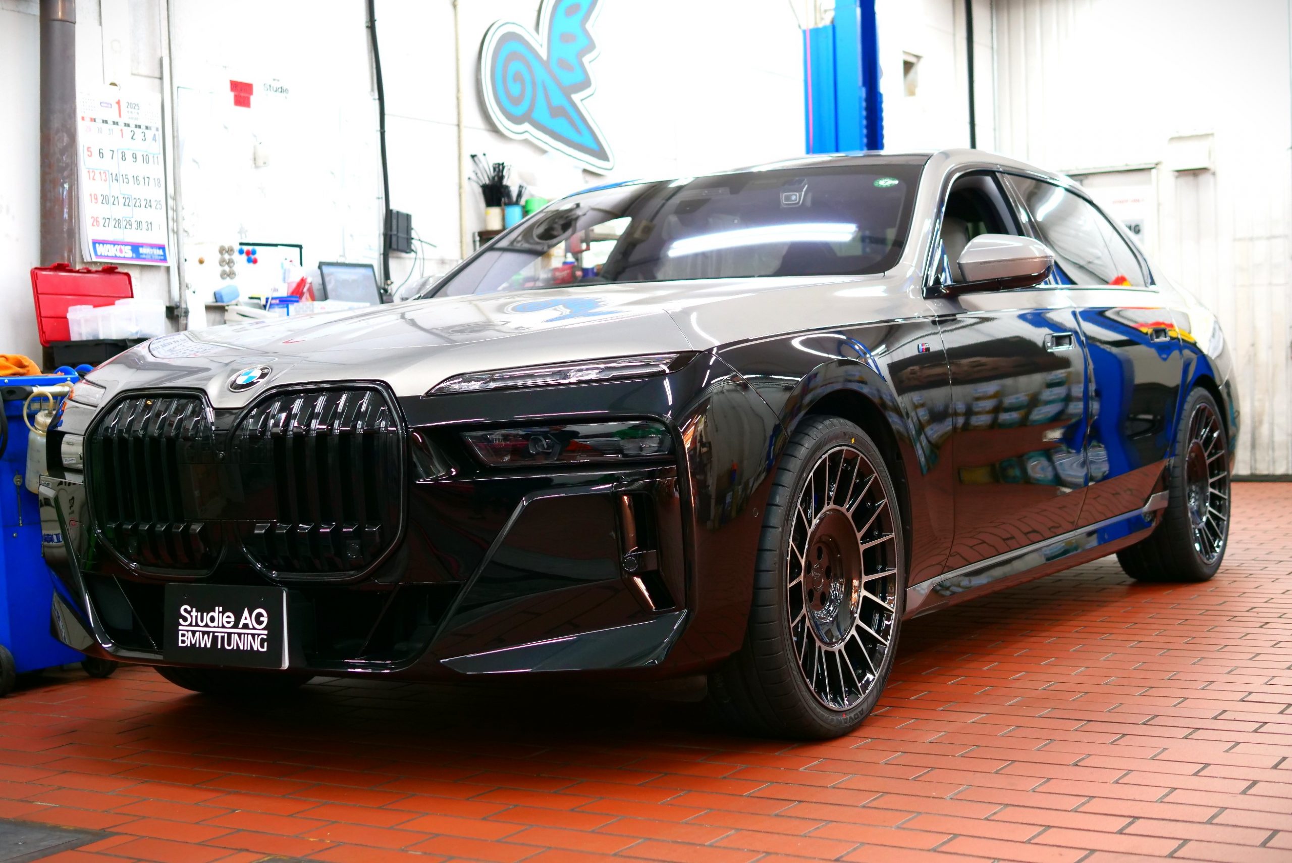 BMW G70/7seriesにBC FORGED「GW-A02」22インチをインストール 