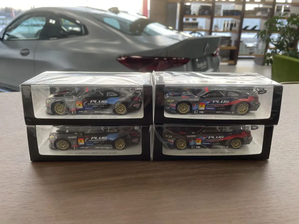 SUPER-GT Studie BMW M6 GT3モデルカーStudie AG札幌店に到着