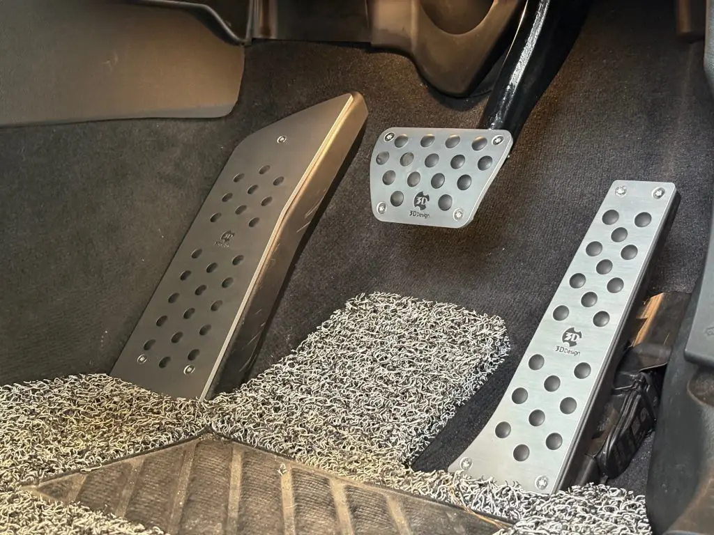 BMW用　3DDesign　ATペダルセット 3D Design ペダルセットでBMWのインテリアを更にGrade UP