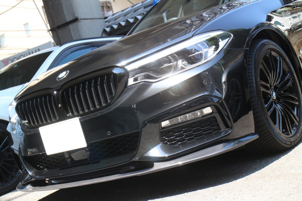 BMW G30 5シリーズをより男前にっ！3Dデザインカーボンリップ 