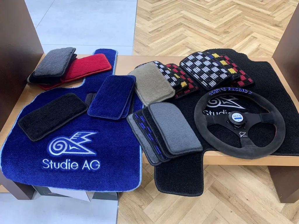 Studie AGオリジナルフロアマット♪BMW＆MINIの室内を自分好みに