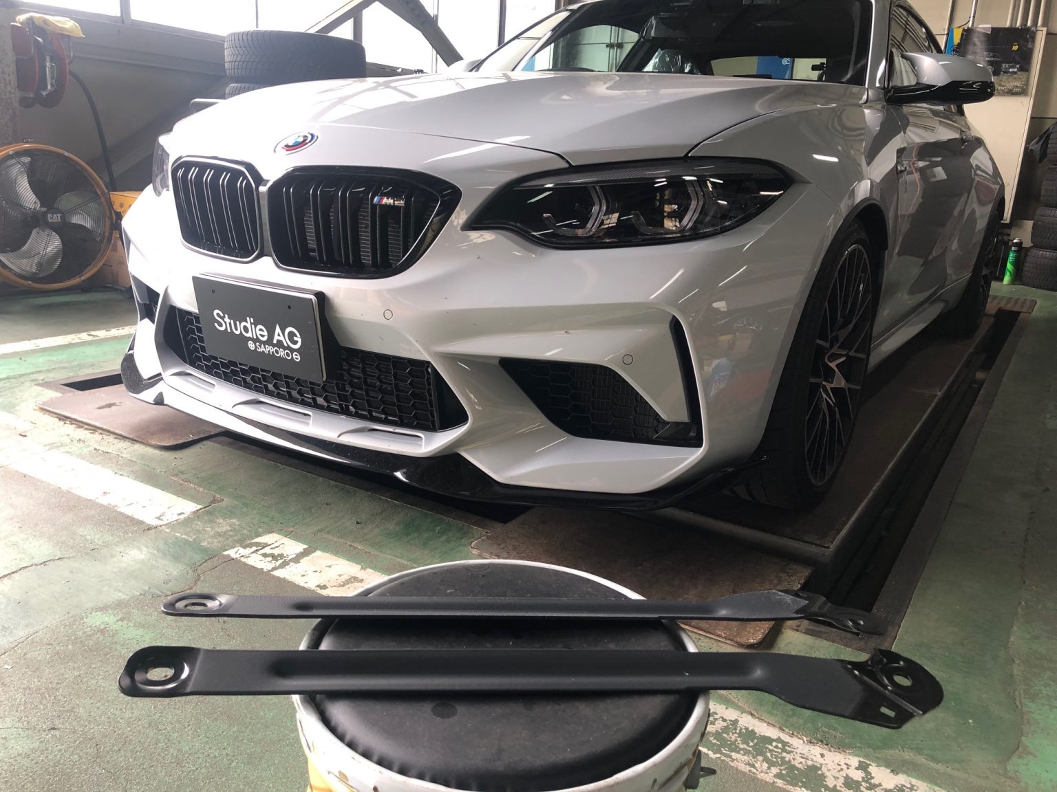BMW純正Racing Parts！BMW F87 M2 CompetitionにFクロスストラットをお取り付け！ | Studie[スタディ]