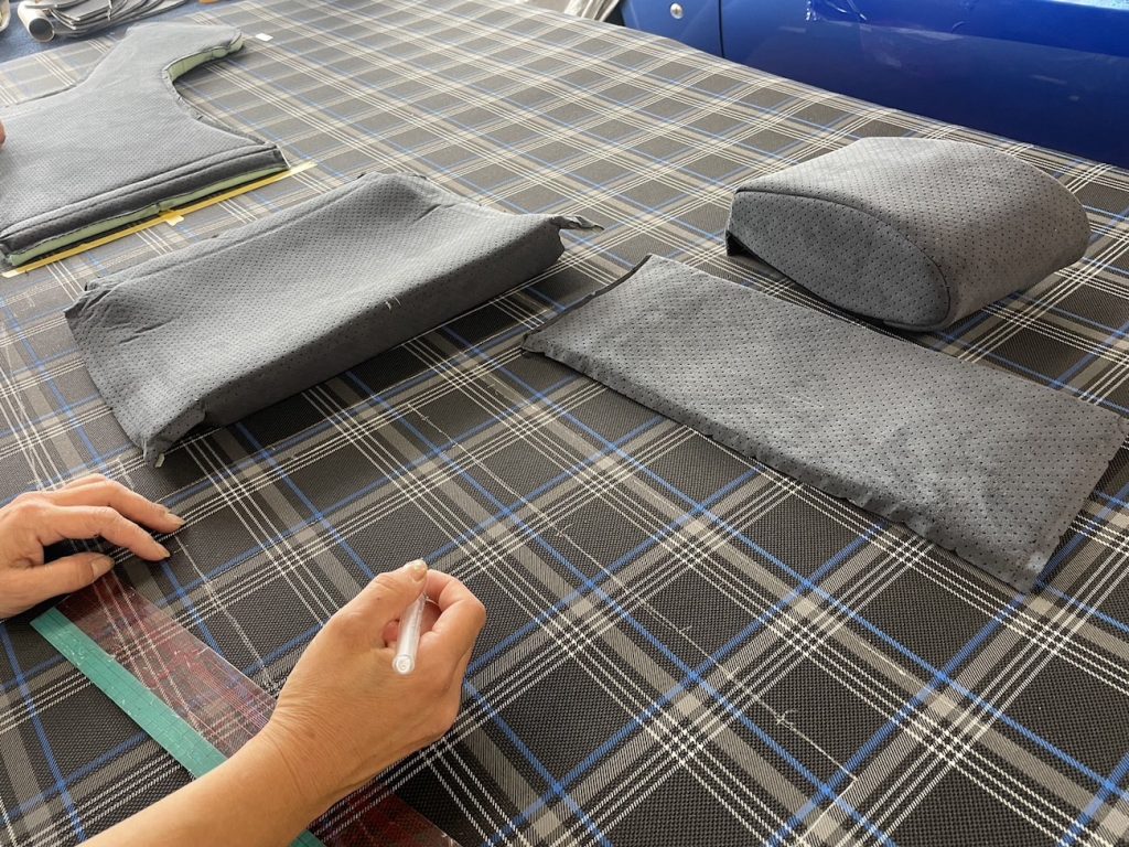 bmw_studie_recaro_newing_