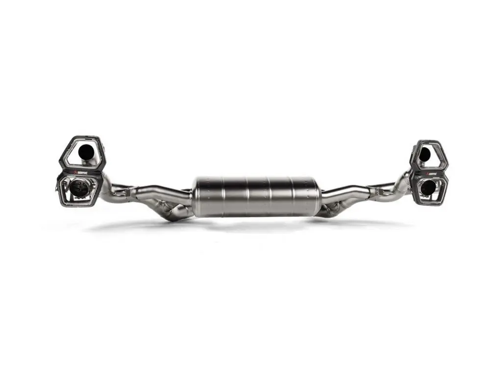 AKRAPOVIC 新商品！BMW G09 XM 用登場♪ | Studie[スタディ]