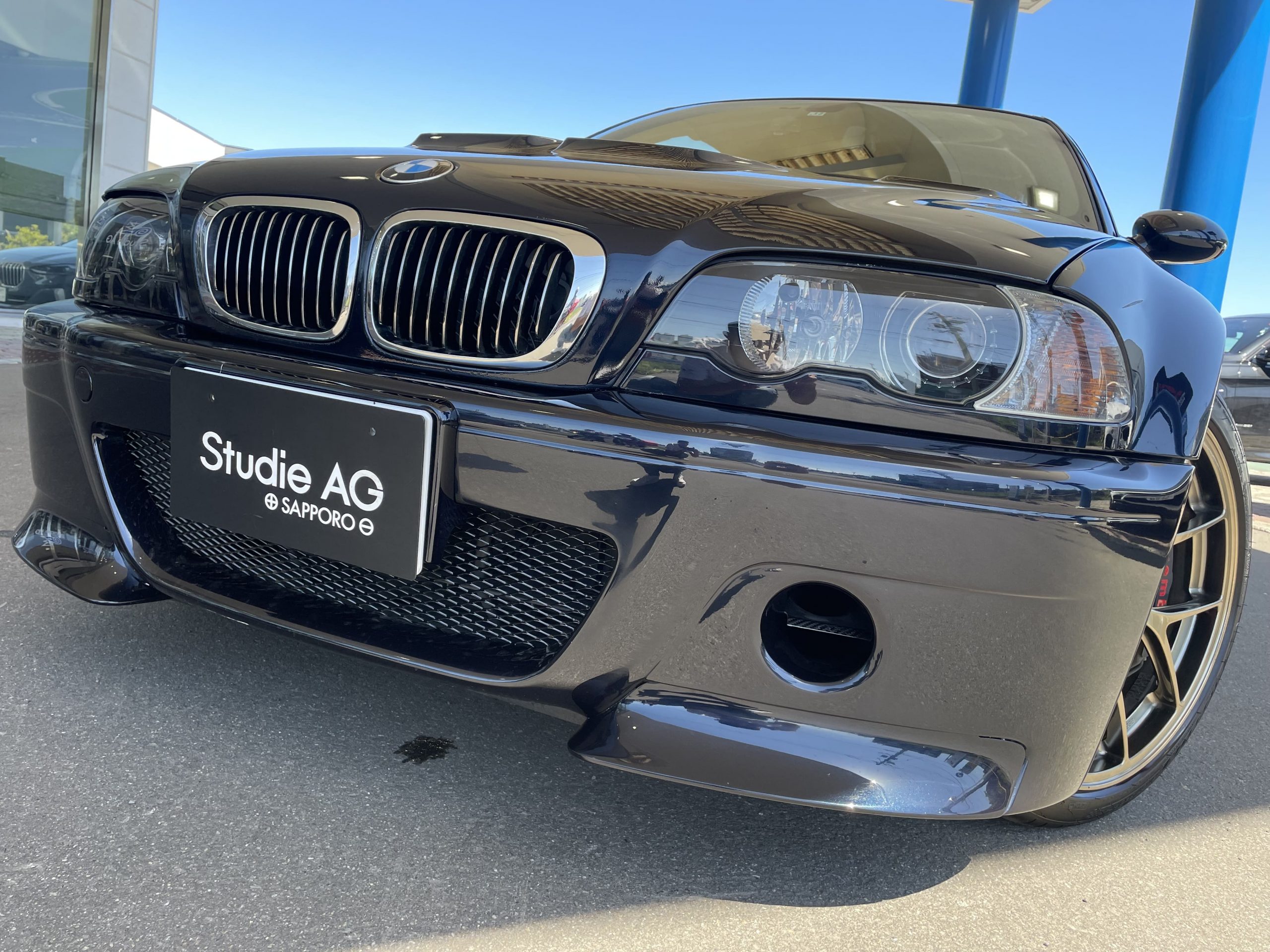 サンルーフレスとFull CARBONで50KGの軽量化成功！BMW E46 M3 | Studie