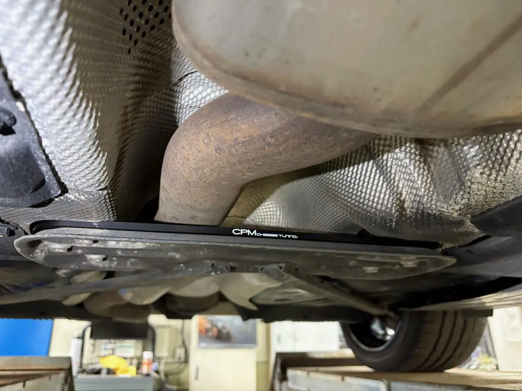 BMW F31 320dへCPM ロアレインフォースメントで走りに変化を